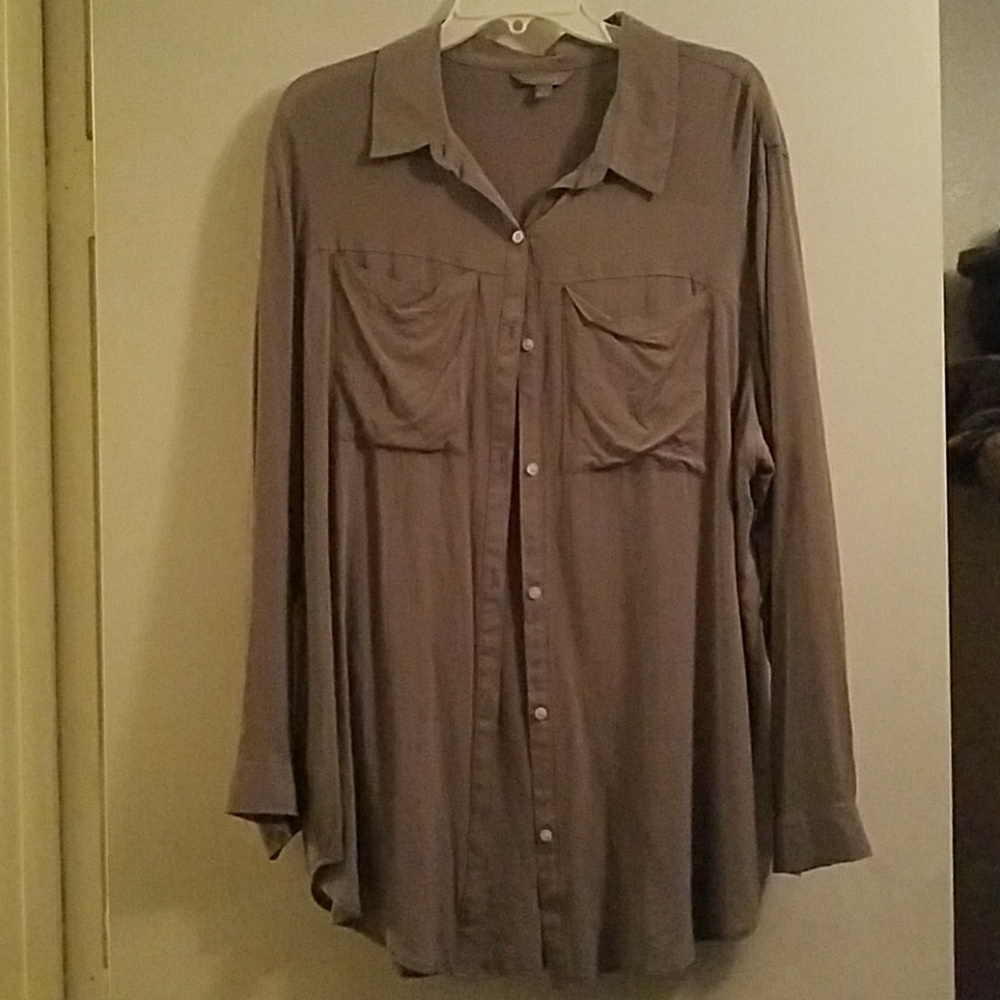 Rubbish button down shirt